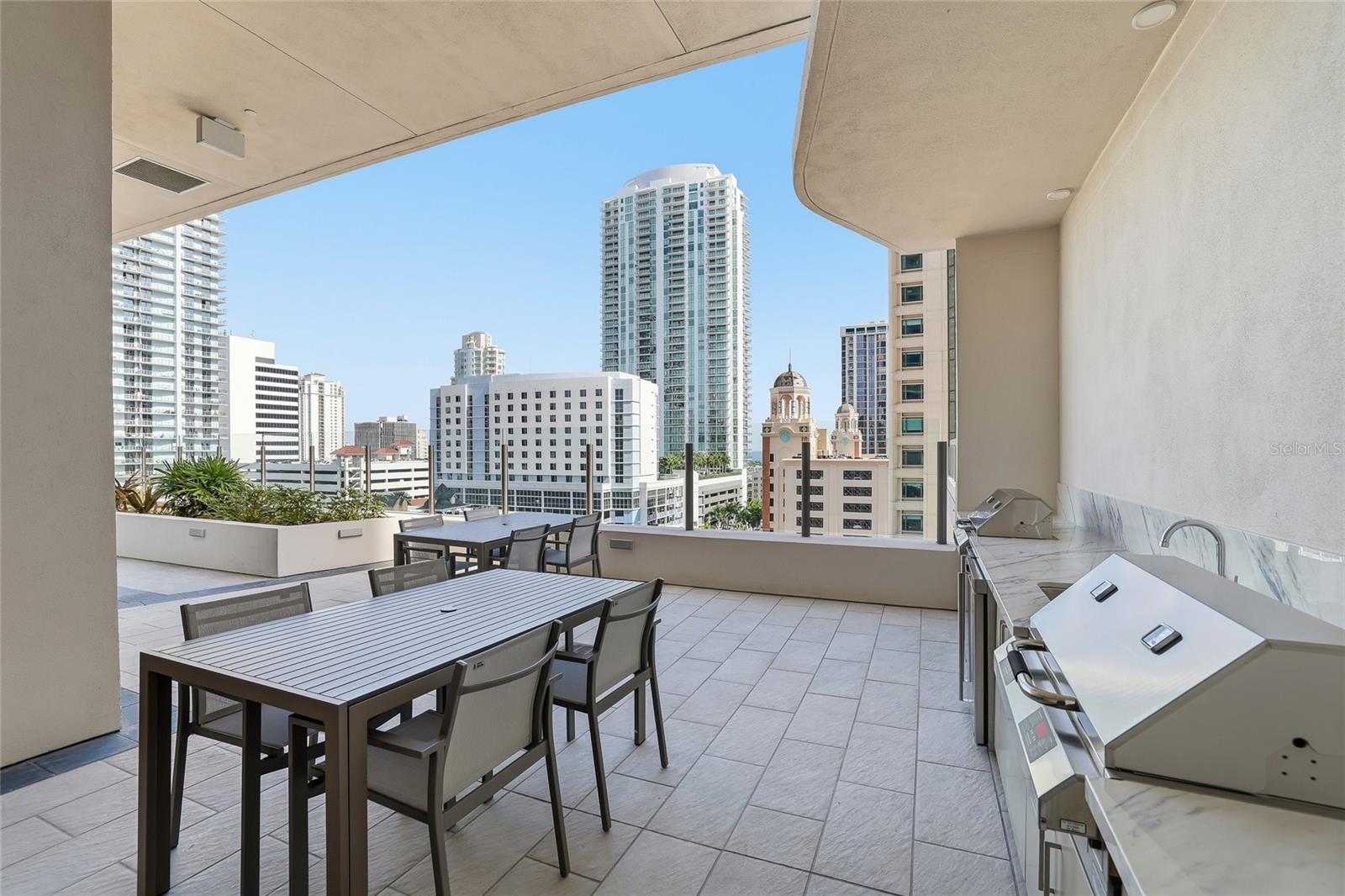 Image 70 of 72 For 275 1st Ave S 1008