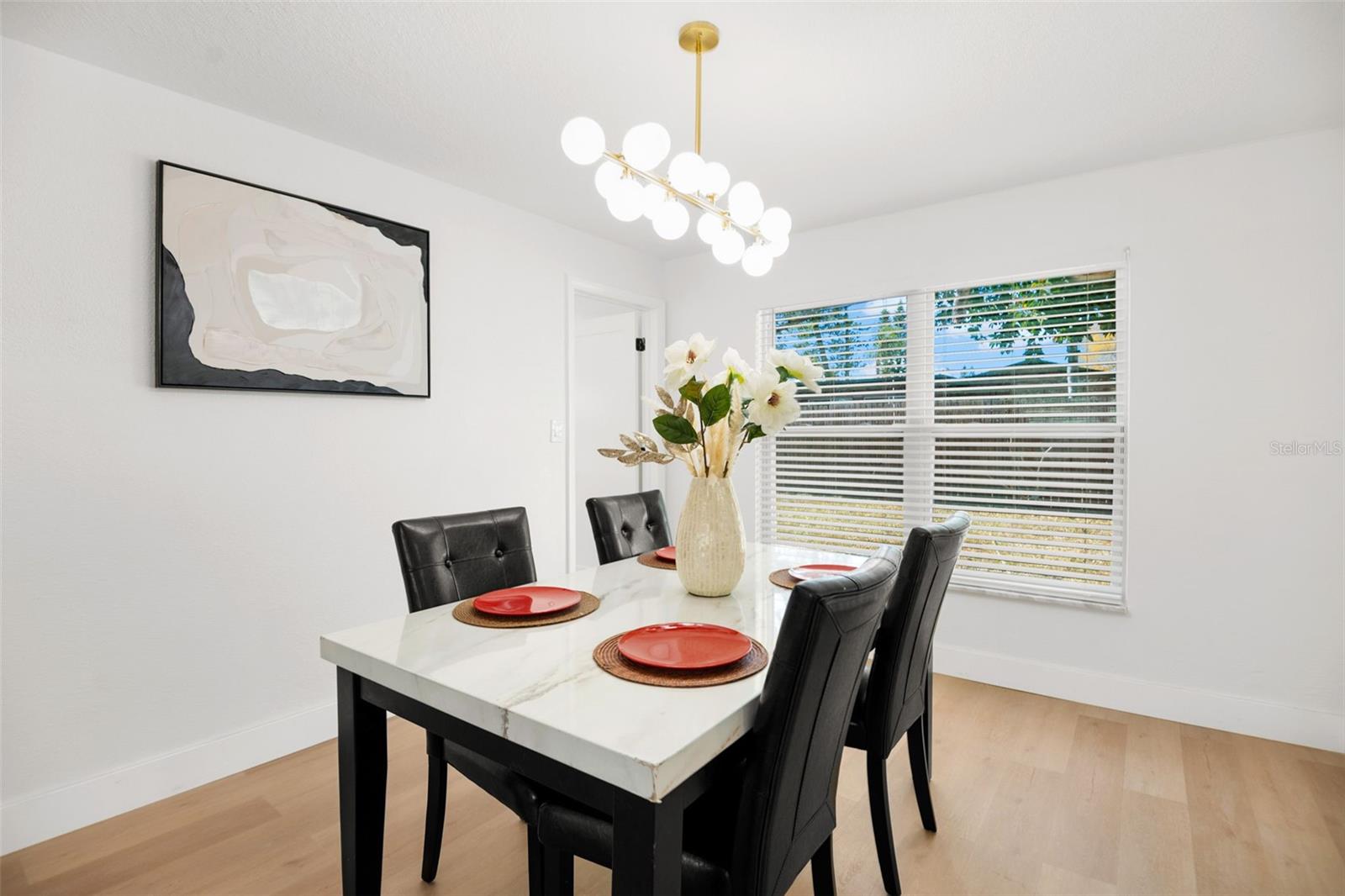 Image 18 of 42 For 650 Pinecrest Drive