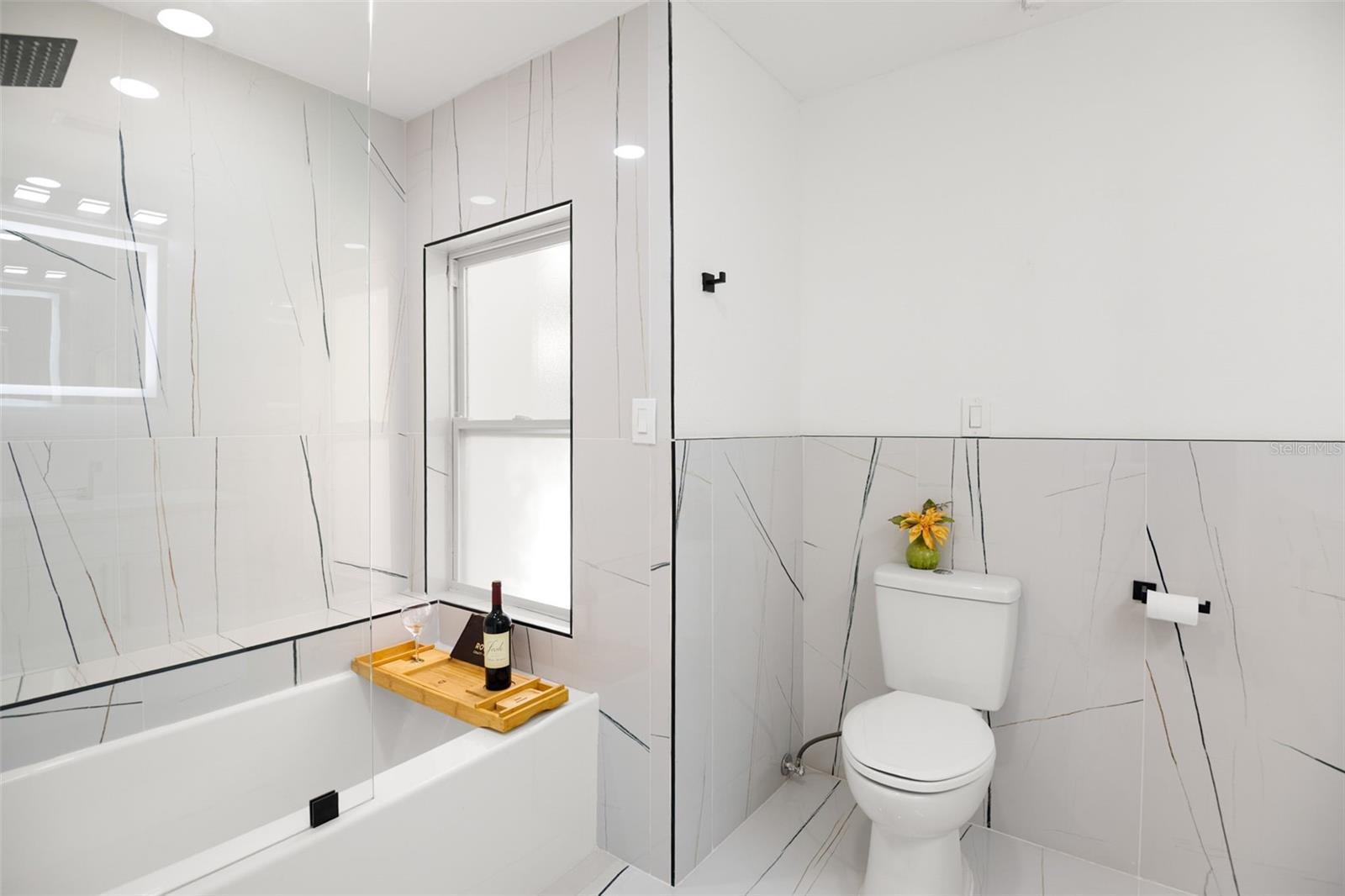 Image 31 of 42 For 650 Pinecrest Drive