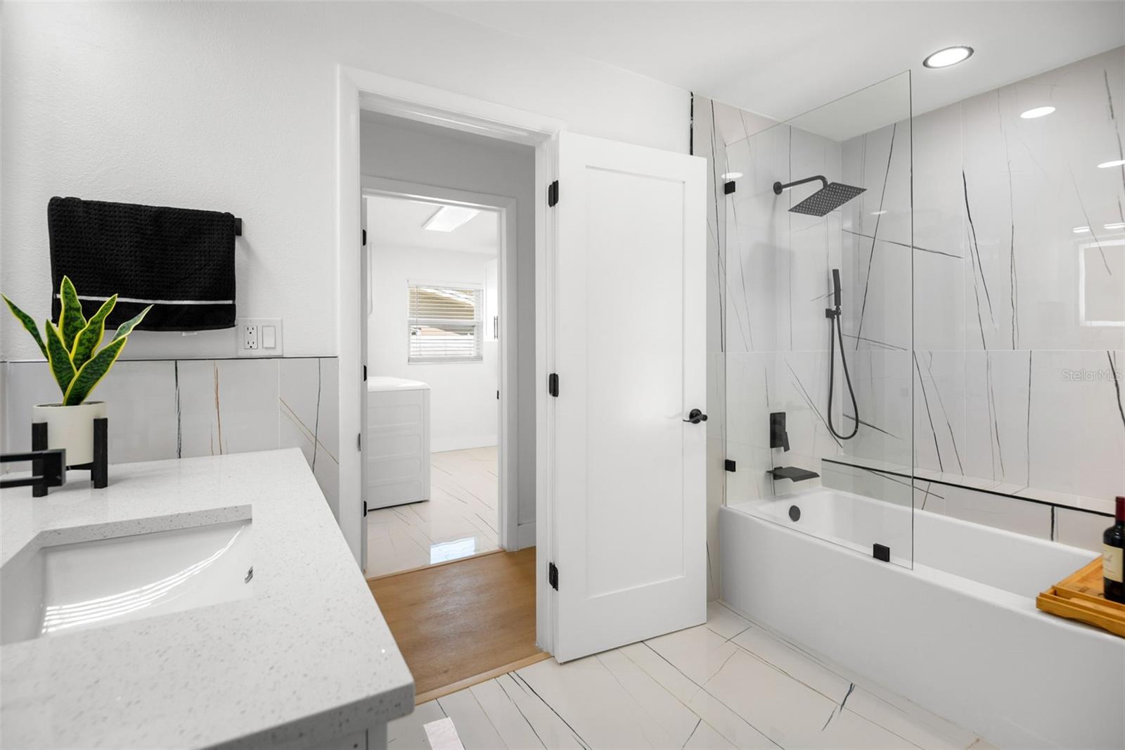 Image 32 of 42 For 650 Pinecrest Drive