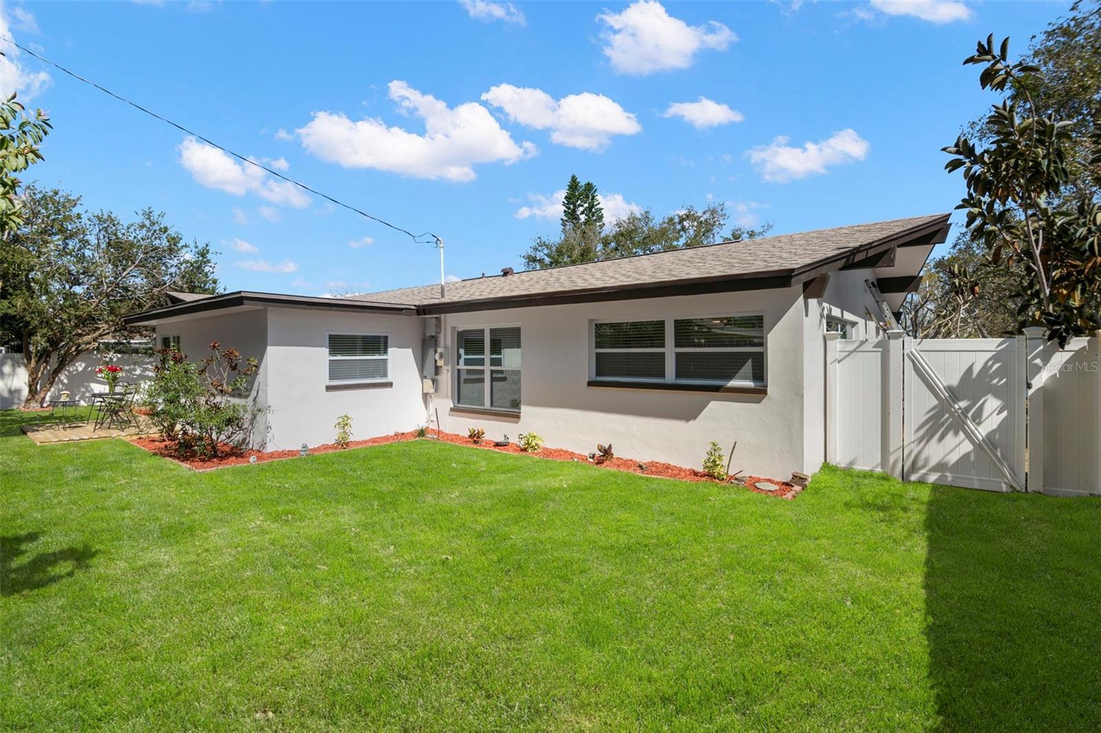 Image 37 of 42 For 650 Pinecrest Drive