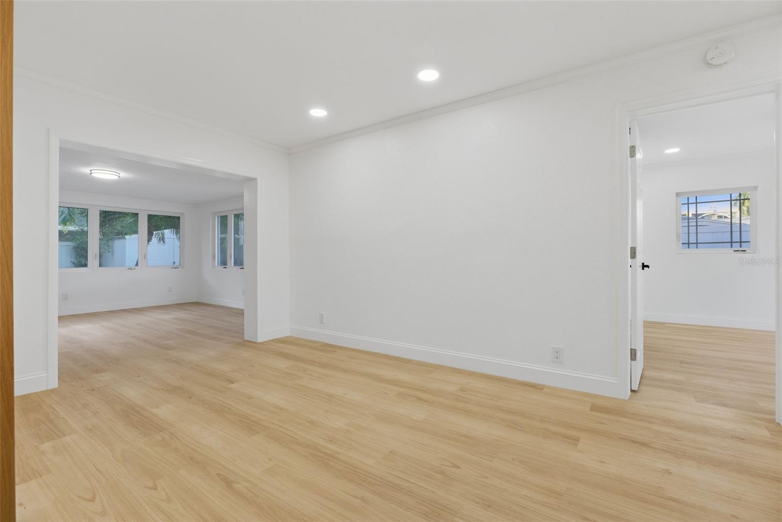 Image 8 of 14 For 4430 1st Way Ne