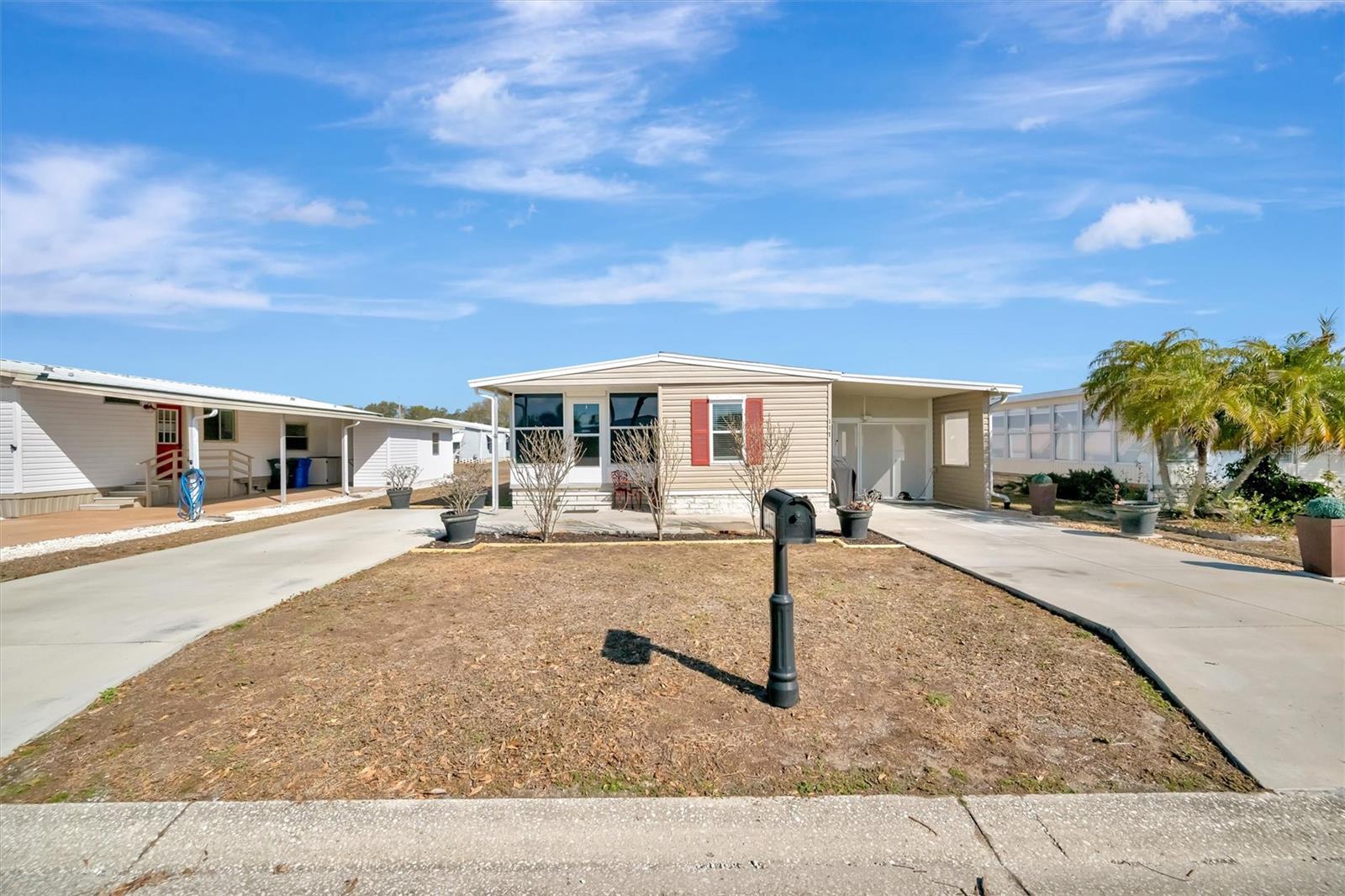 Image 11 of 70 For 117 Saint Thomas Circle