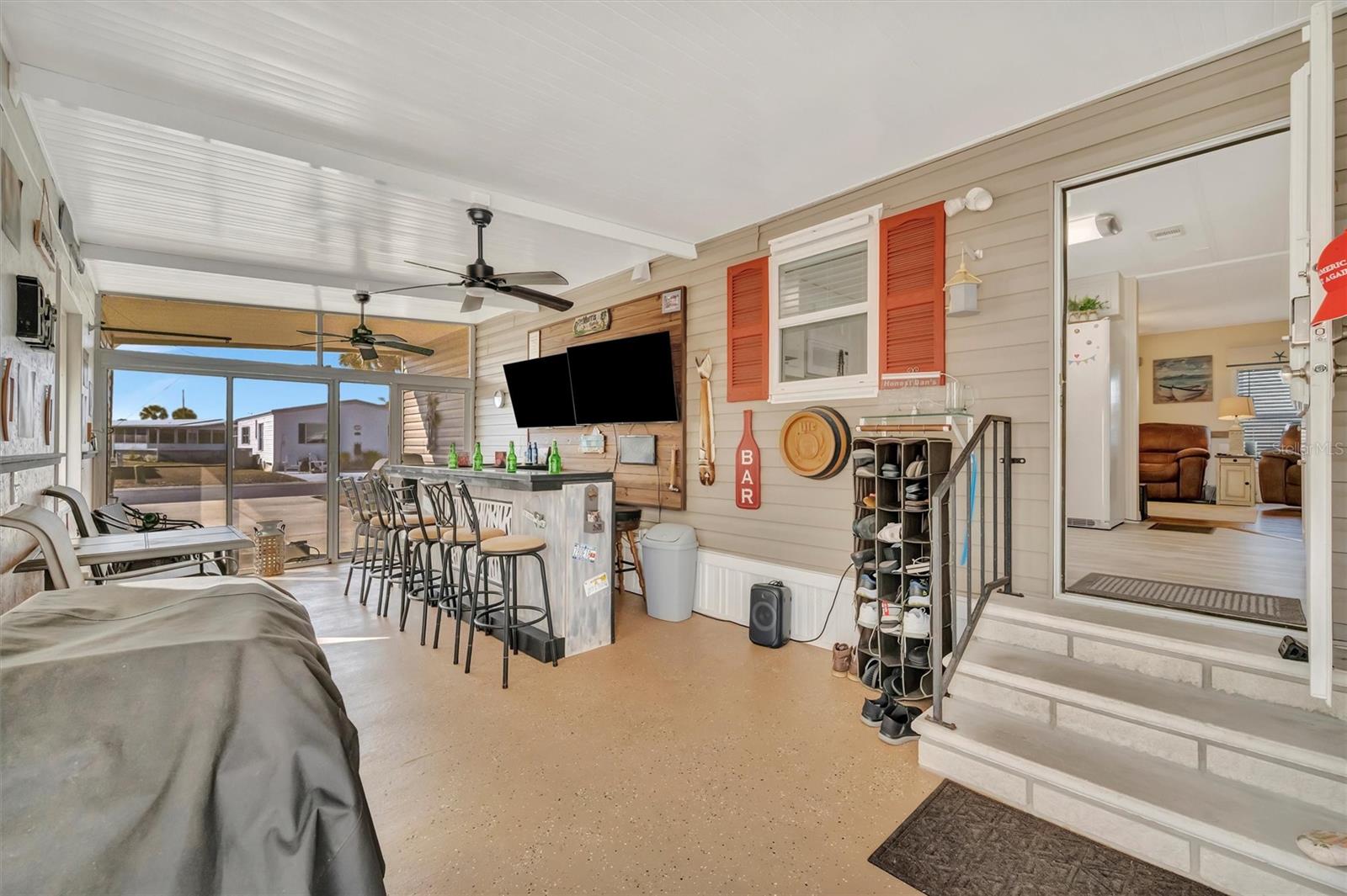 Image 20 of 70 For 117 Saint Thomas Circle