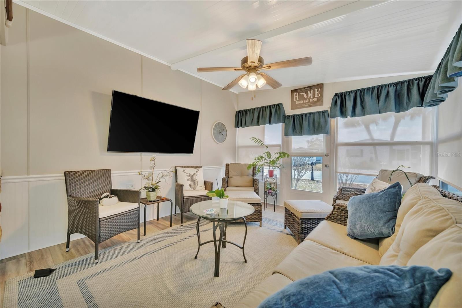 Image 23 of 70 For 117 Saint Thomas Circle