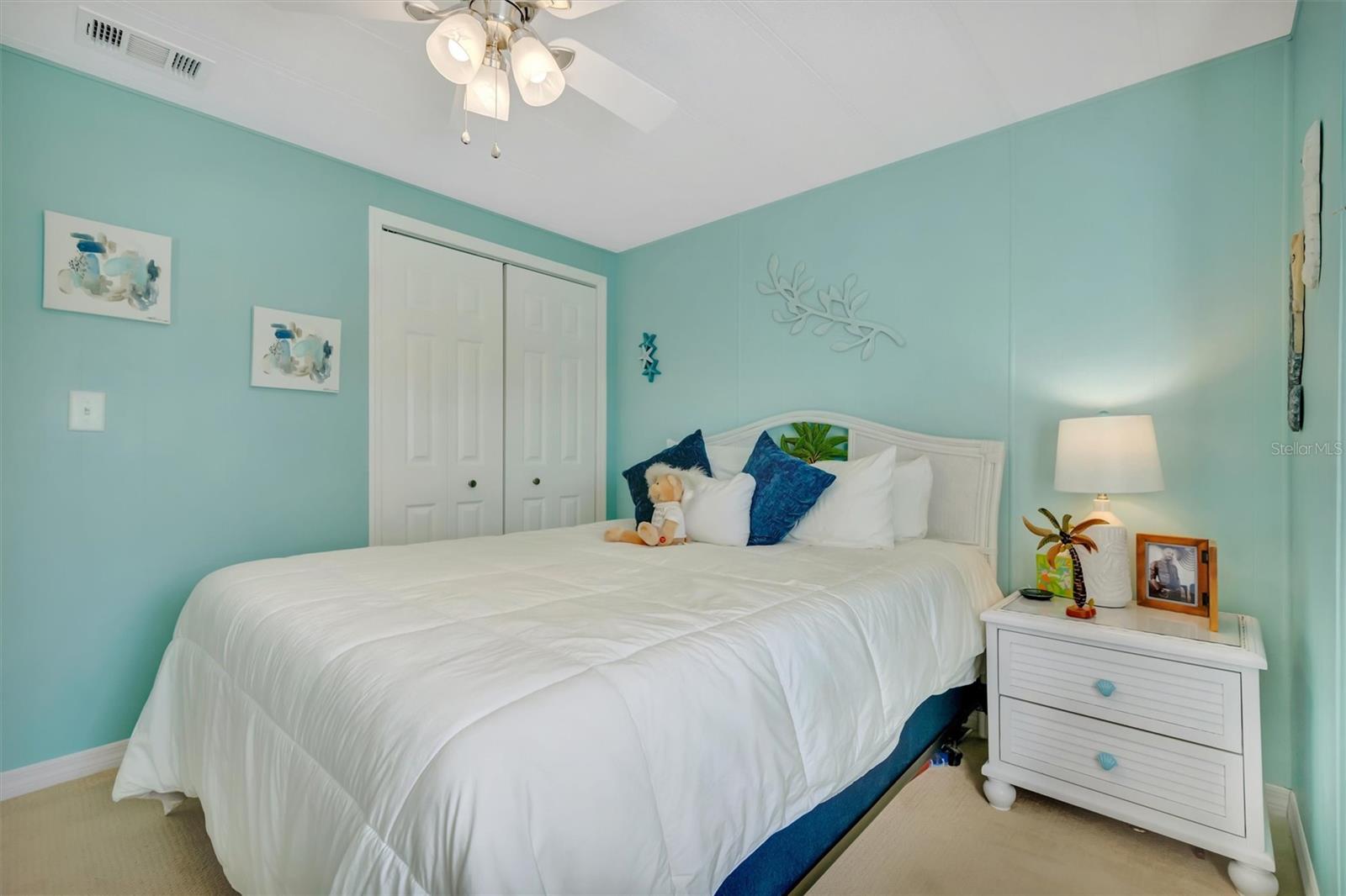 Image 32 of 70 For 117 Saint Thomas Circle