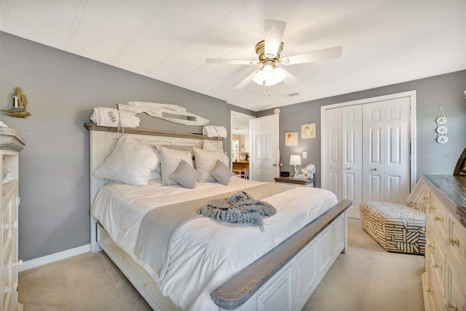 Image 63 of 70 For 117 Saint Thomas Circle