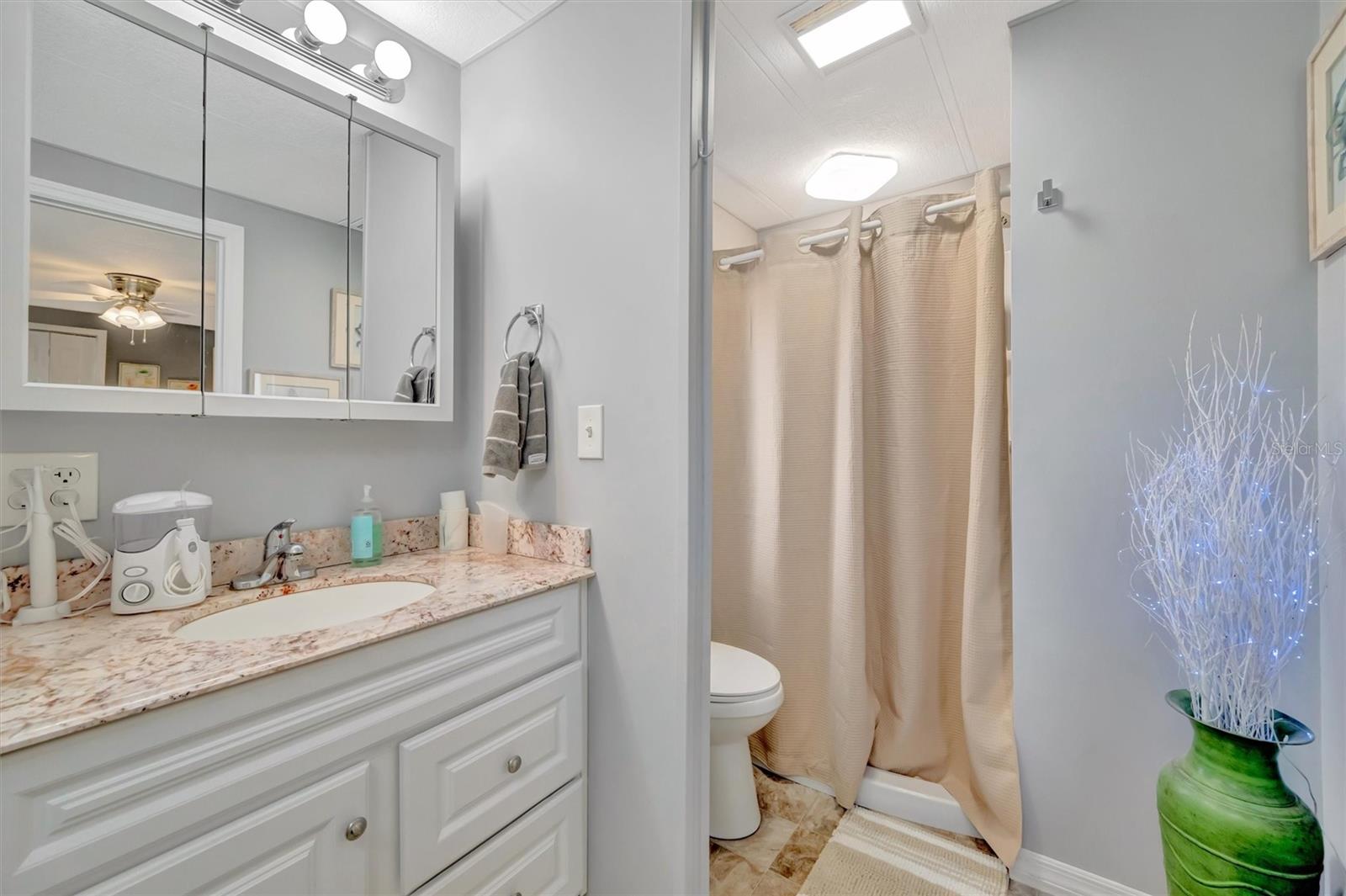 Image 65 of 70 For 117 Saint Thomas Circle