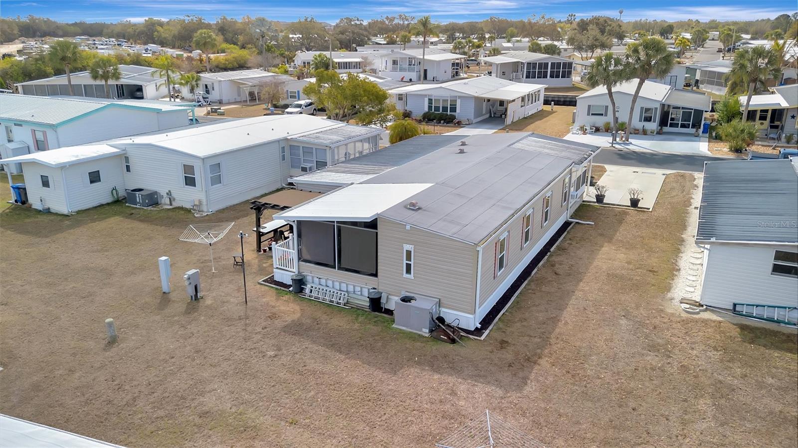 Image 9 of 70 For 117 Saint Thomas Circle