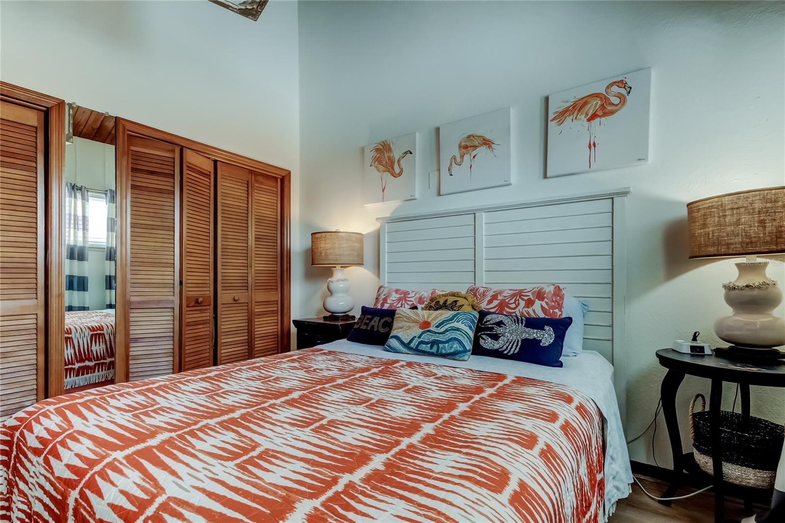 Image 12 of 40 For 19530 Gulf Boulevard 4b