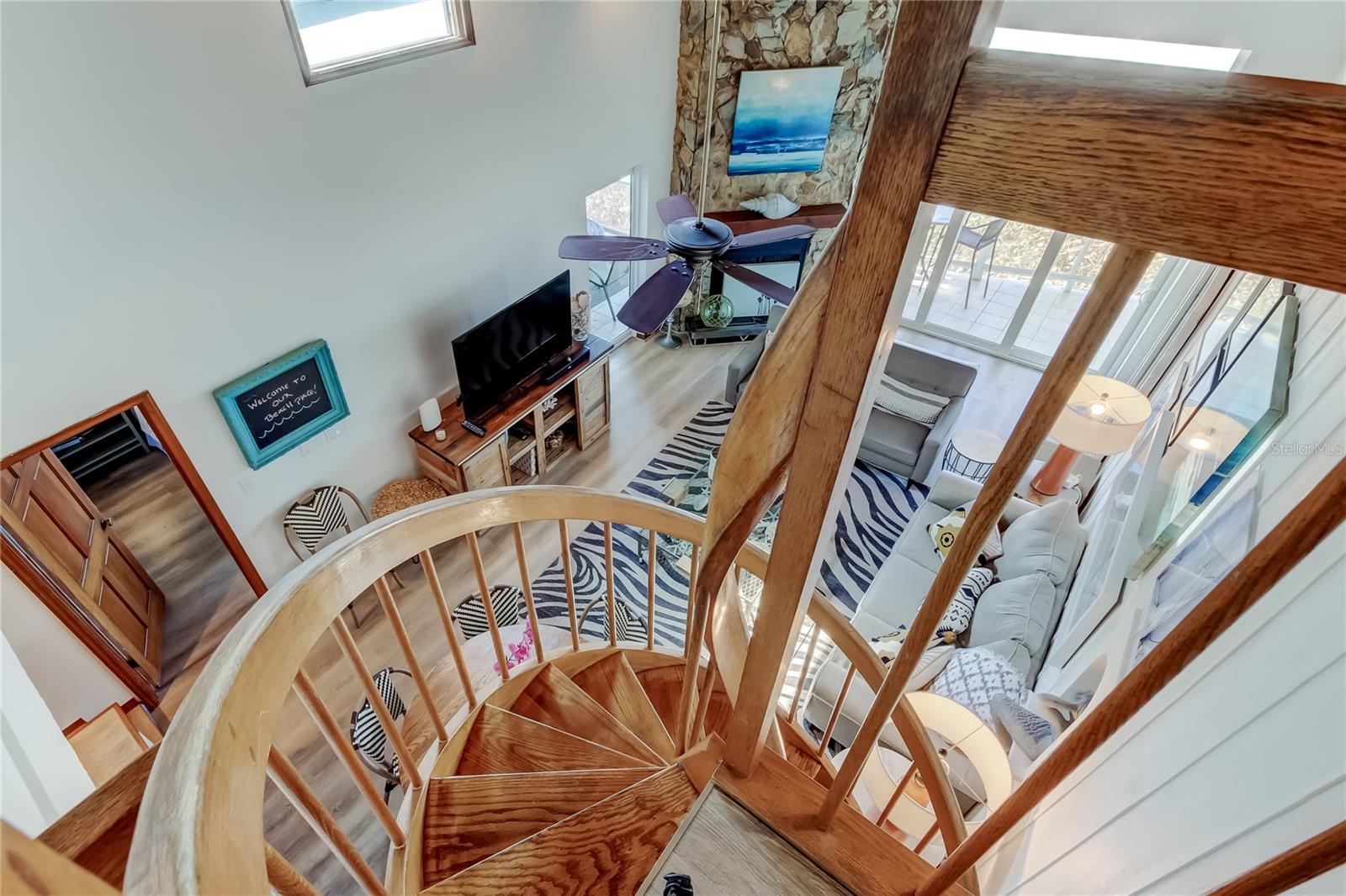 Image 23 of 40 For 19530 Gulf Boulevard 4b