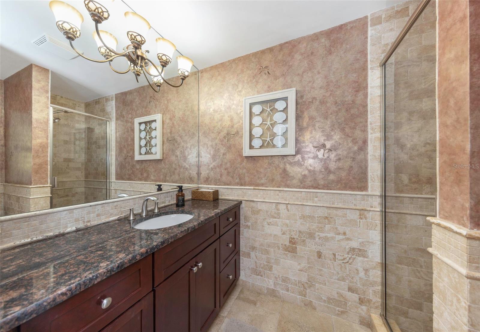 Listing photo id 49 for 1437 Country Club Rd N Road N Country Cl