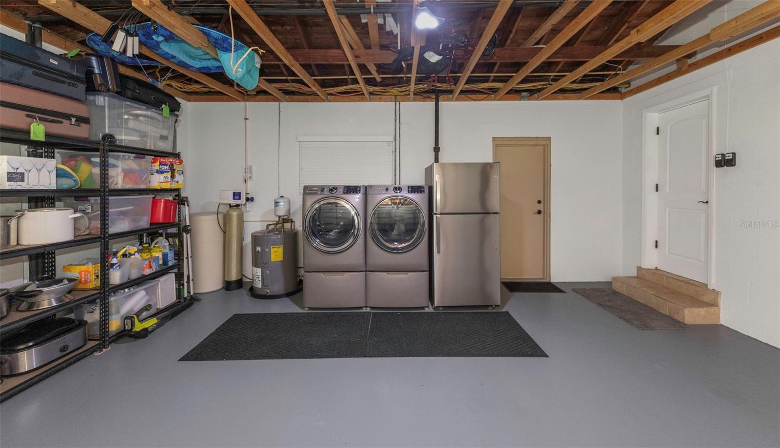 Listing photo id 53 for 1437 Country Club Rd N Road N Country Cl