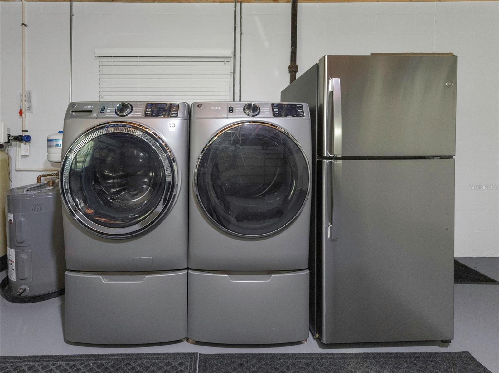 Listing photo id 54 for 1437 Country Club Rd N Road N Country Cl