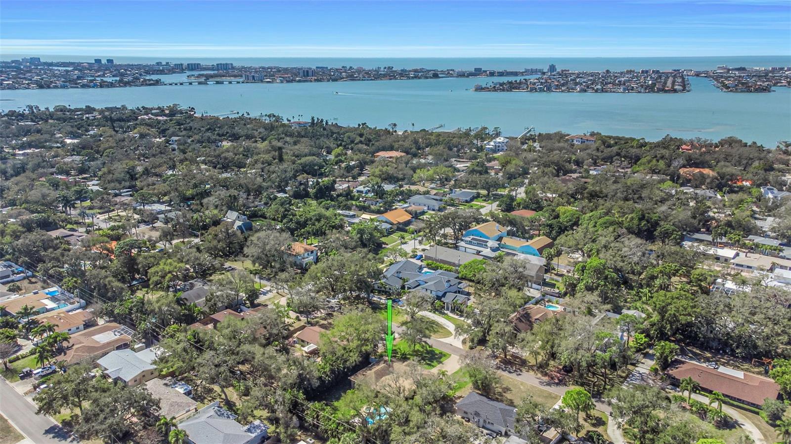 Listing photo id 58 for 1437 Country Club Rd N Road N Country Cl