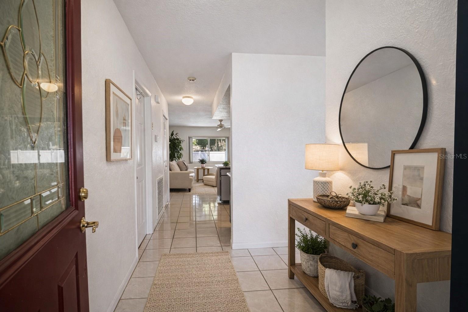 Listing photo id 6 for 2505 Linden Tree Street