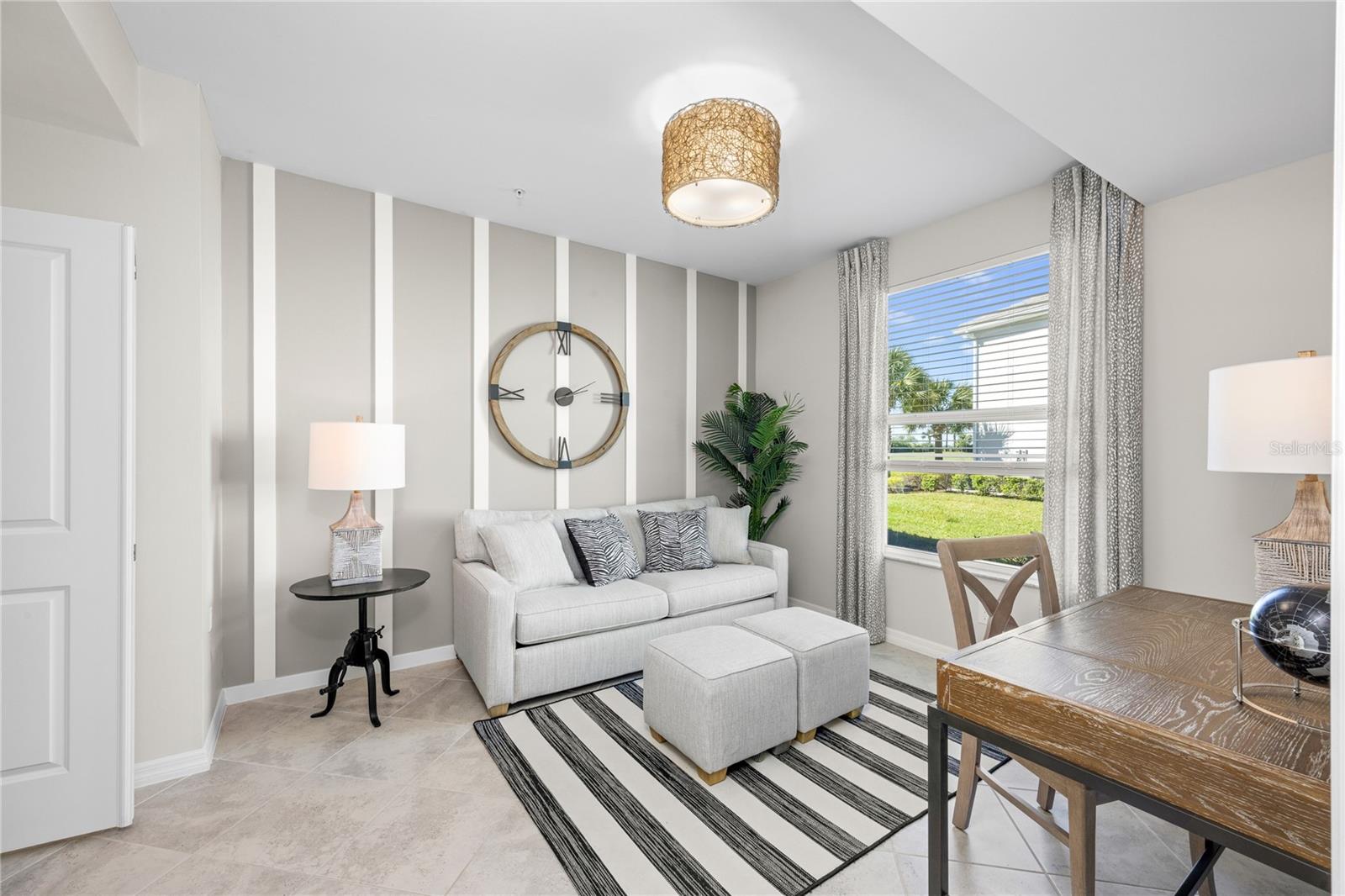 Image 14 of 24 For 19007 Scallop Loop 108