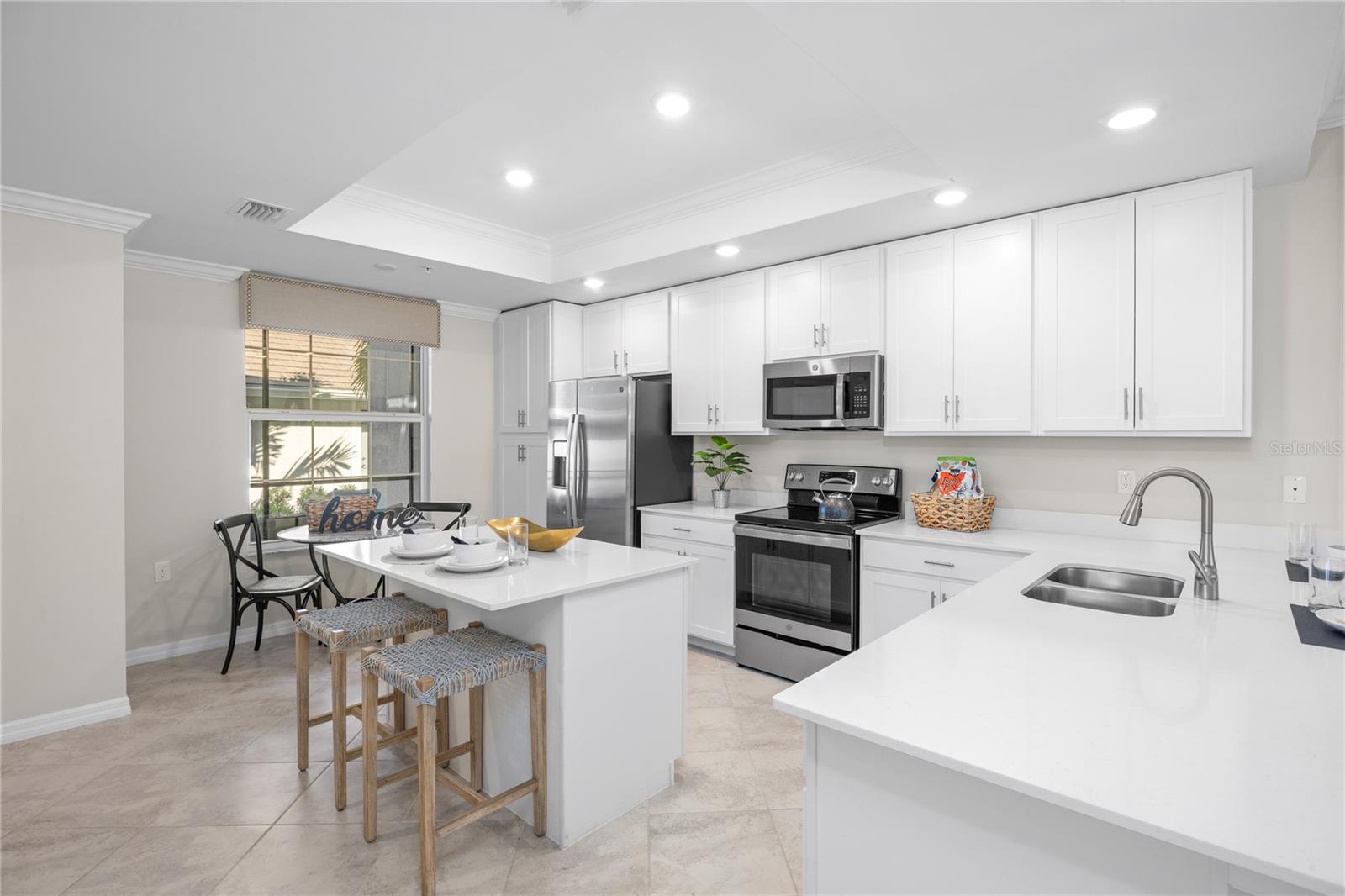 Image 4 of 24 For 19007 Scallop Loop 108