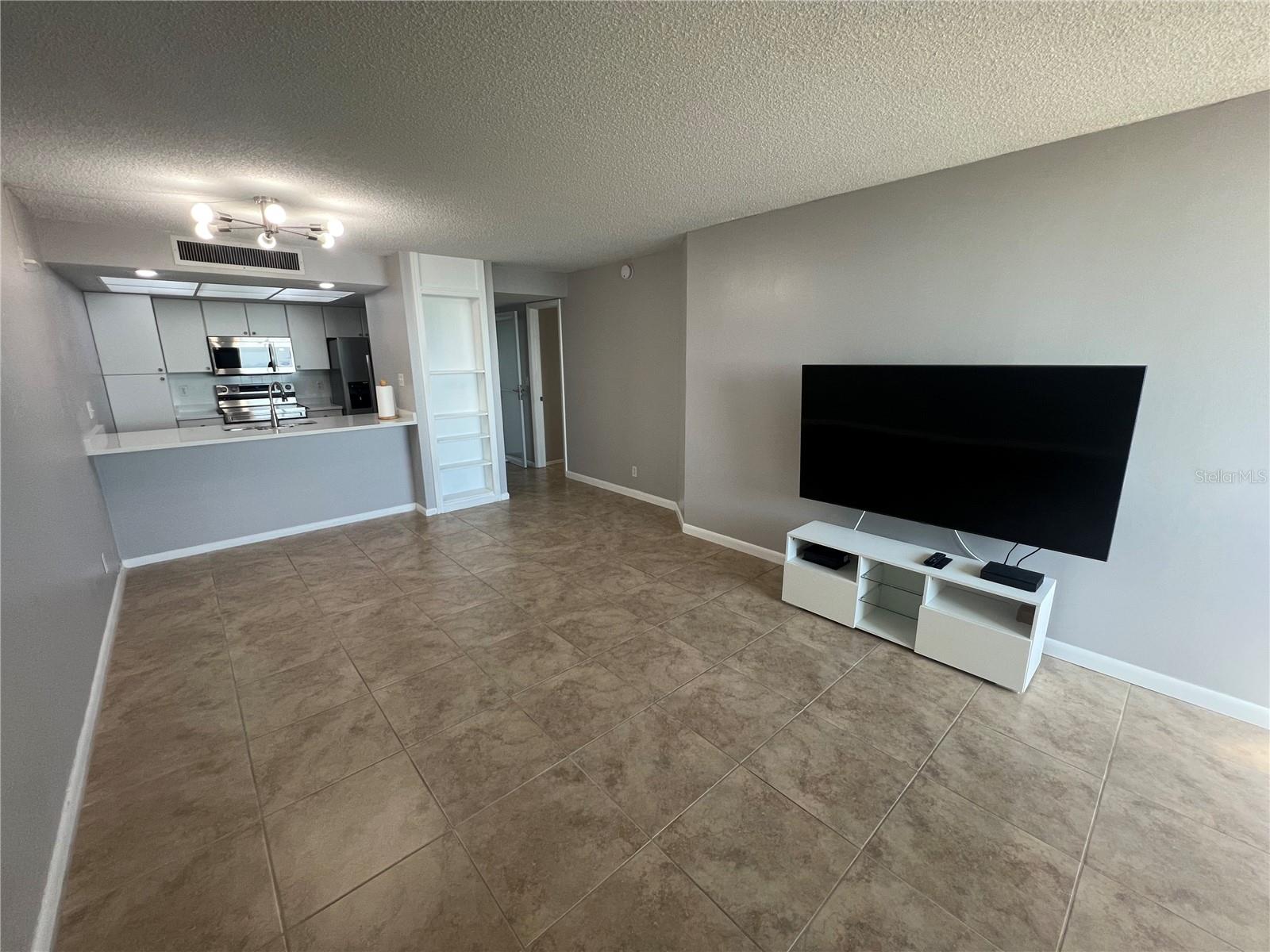 Image 12 of 34 For 2620 Cove Cay Drive 1003