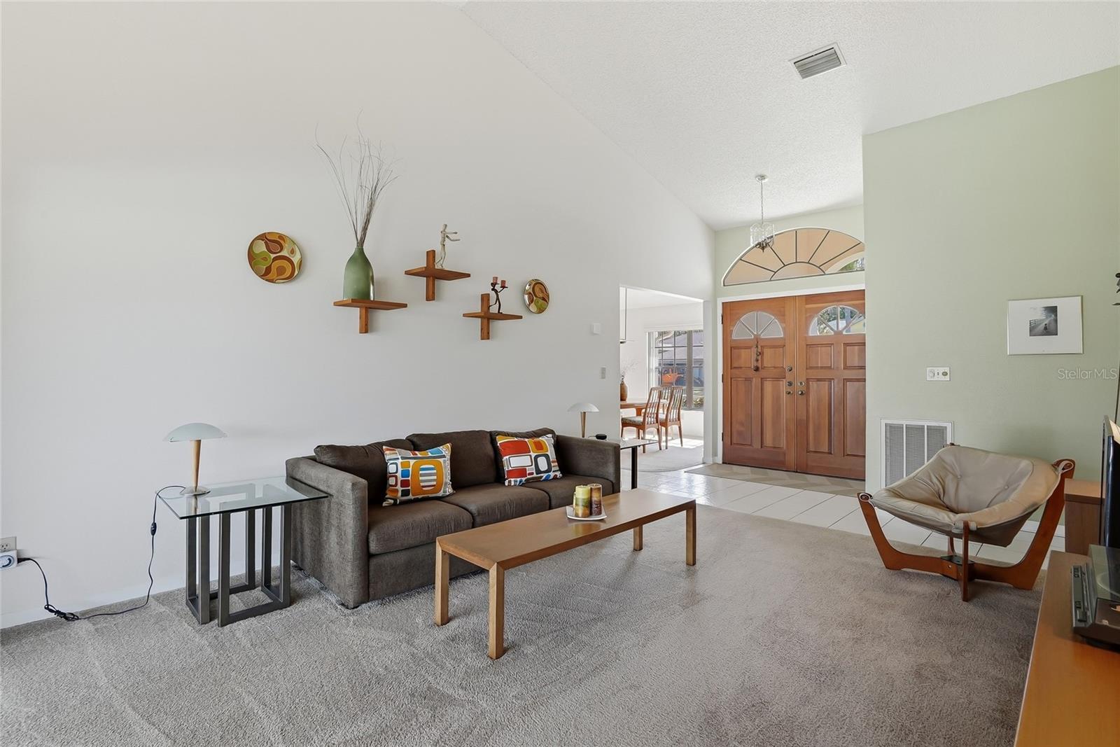 Image 10 of 67 For 846 Centerwood Drive