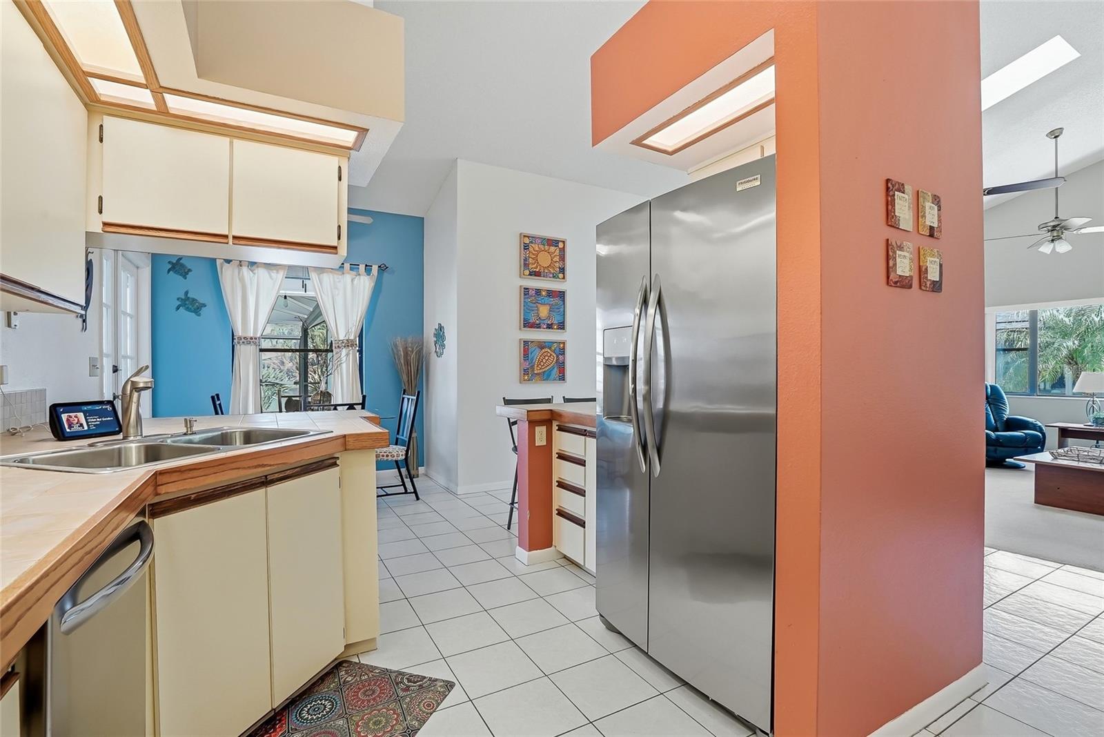 Image 20 of 67 For 846 Centerwood Drive