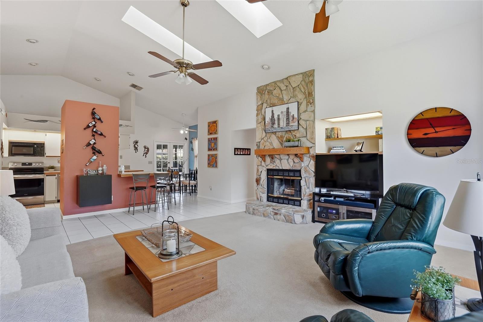 Image 28 of 67 For 846 Centerwood Drive