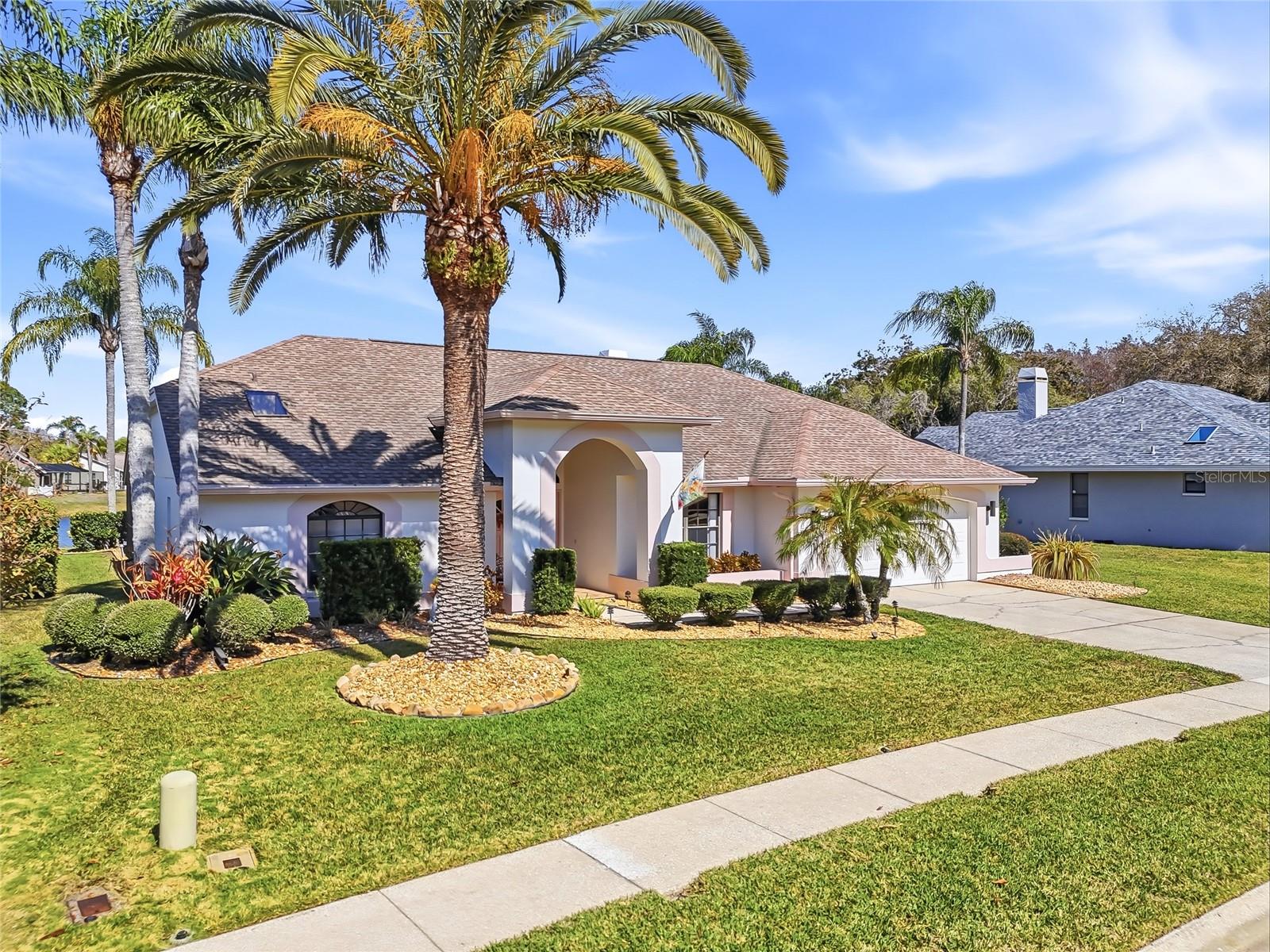 Image 3 of 67 For 846 Centerwood Drive