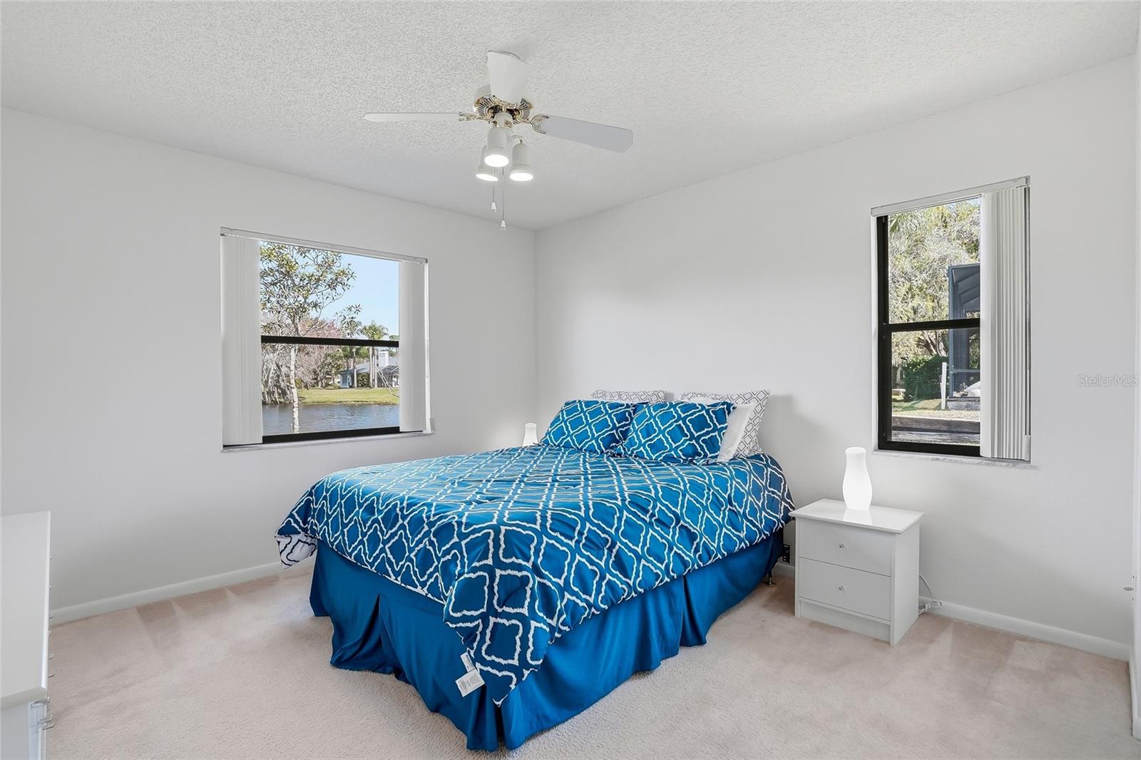 Image 37 of 67 For 846 Centerwood Drive