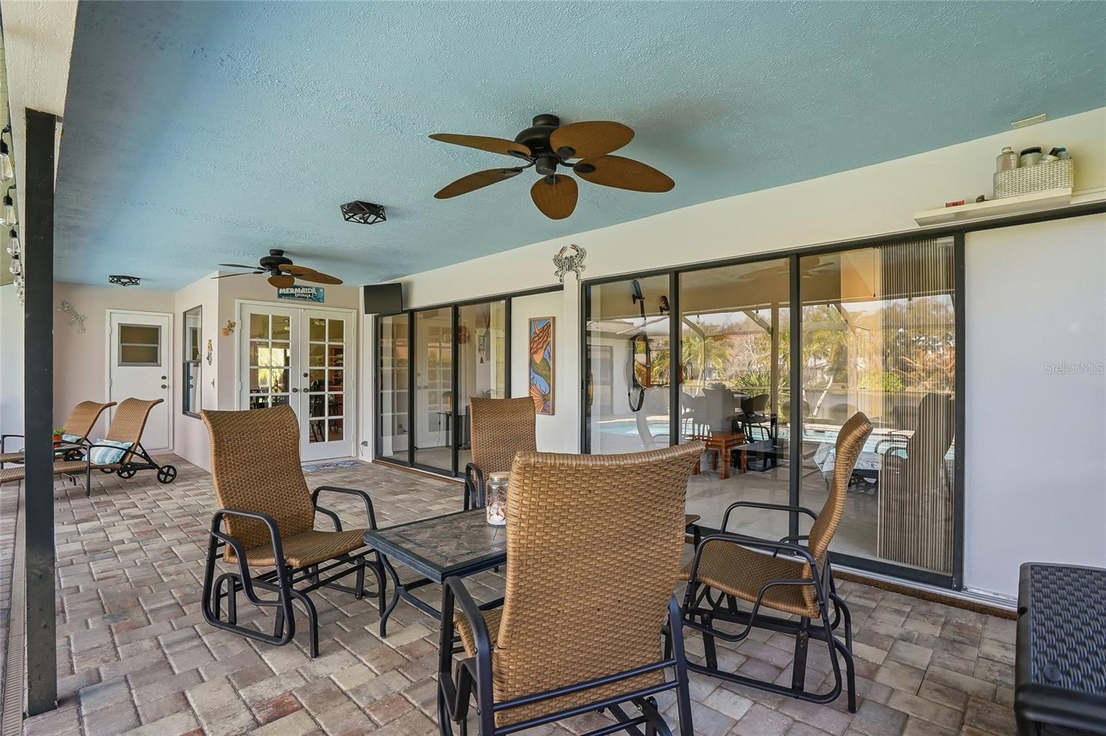 Image 49 of 67 For 846 Centerwood Drive