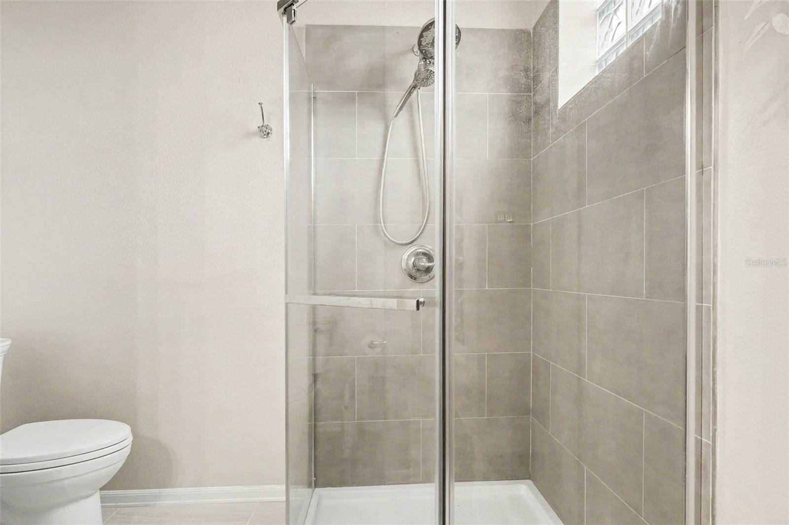 Image 21 of 33 For 731 Brunello Drive