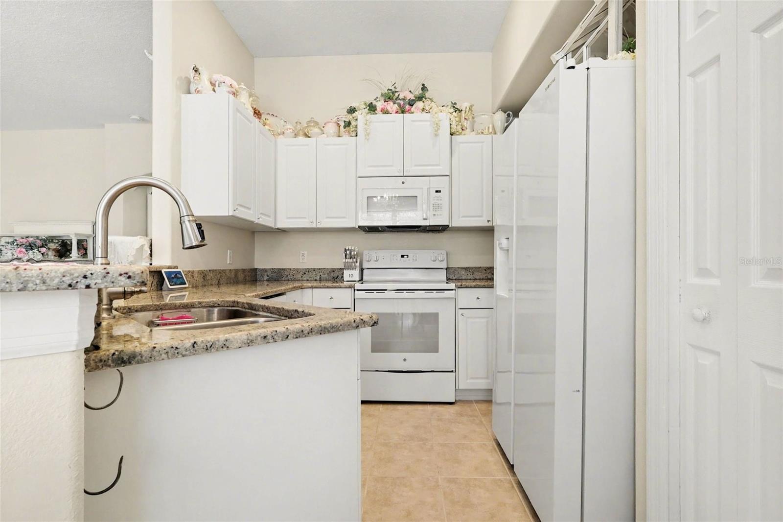 Image 5 of 33 For 731 Brunello Drive