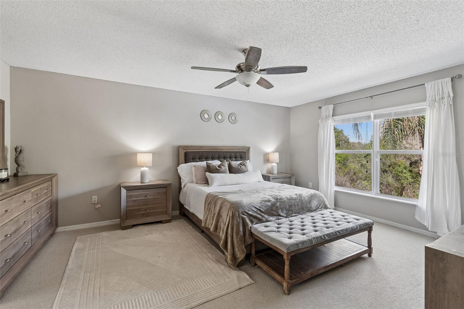 Image 43 of 74 For 31537 Earn Drive