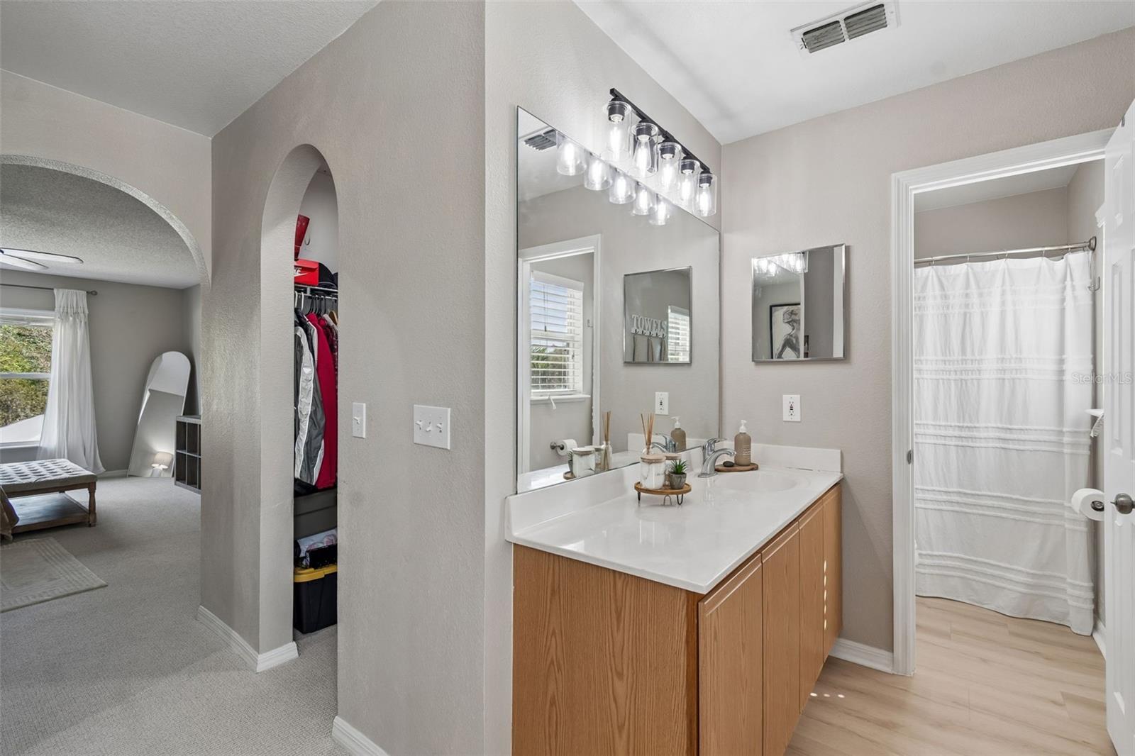 Image 46 of 74 For 31537 Earn Drive