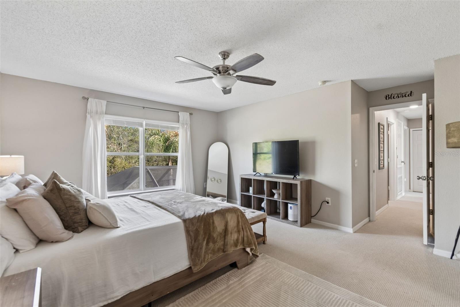 Image 49 of 74 For 31537 Earn Drive