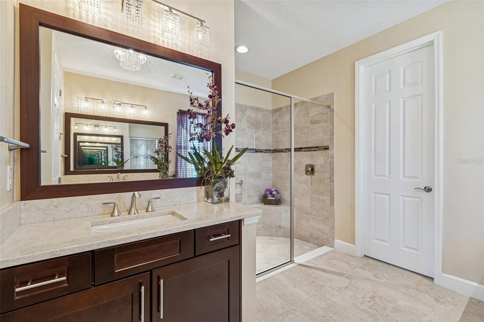 Image 17 of 95 For 7447 Lancaster Loop