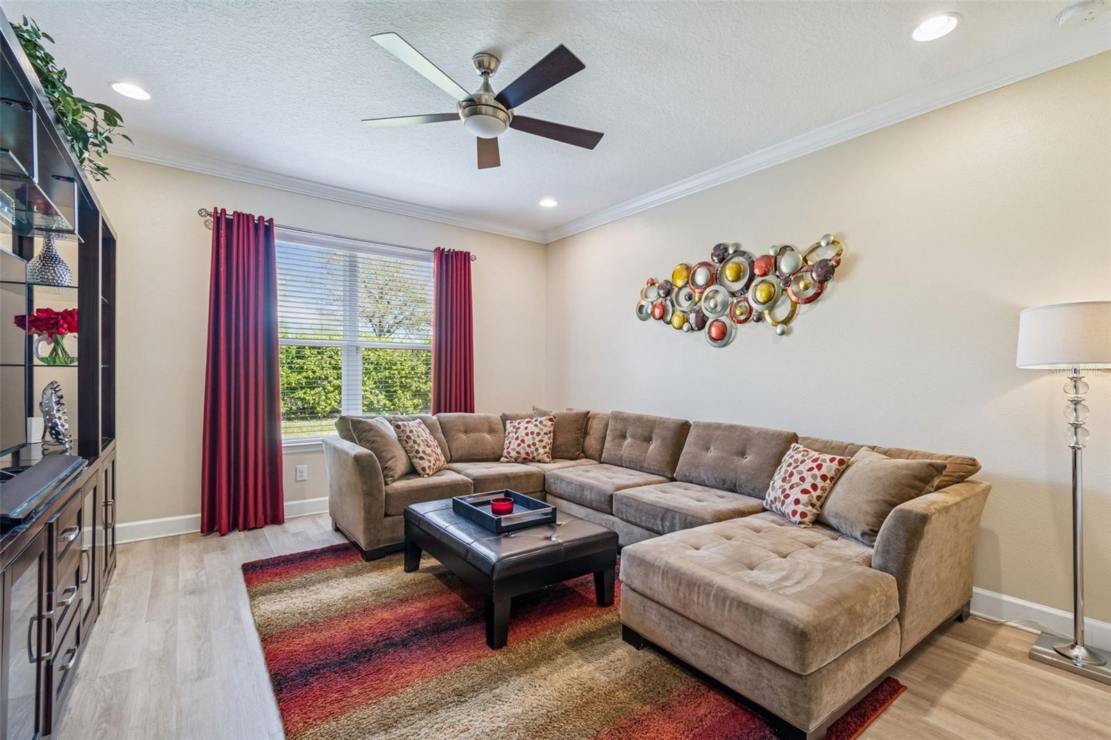 Image 76 of 95 For 7447 Lancaster Loop