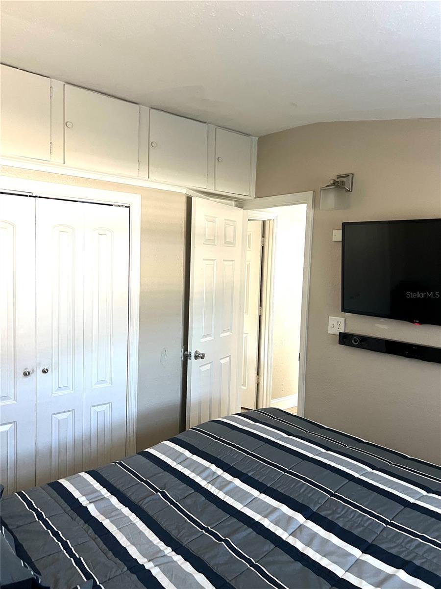 Image 15 of 31 For 14716 63rd Way N