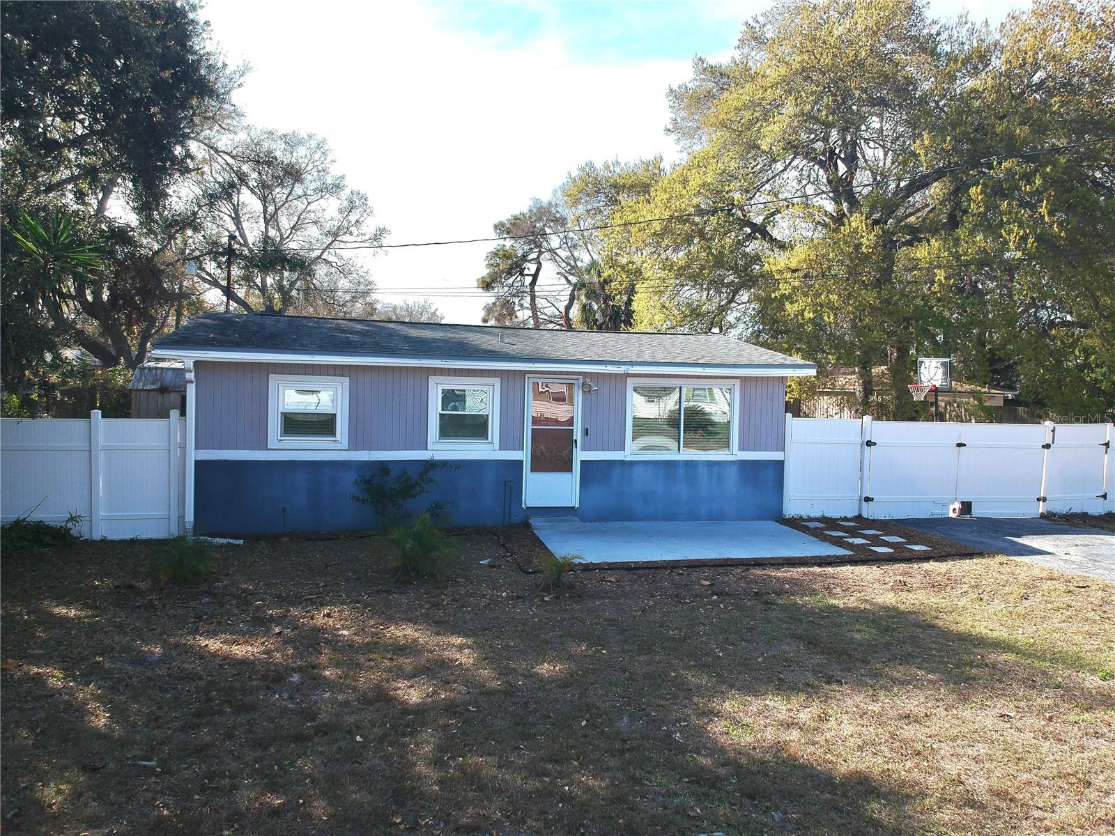 Image 2 of 31 For 14716 63rd Way N