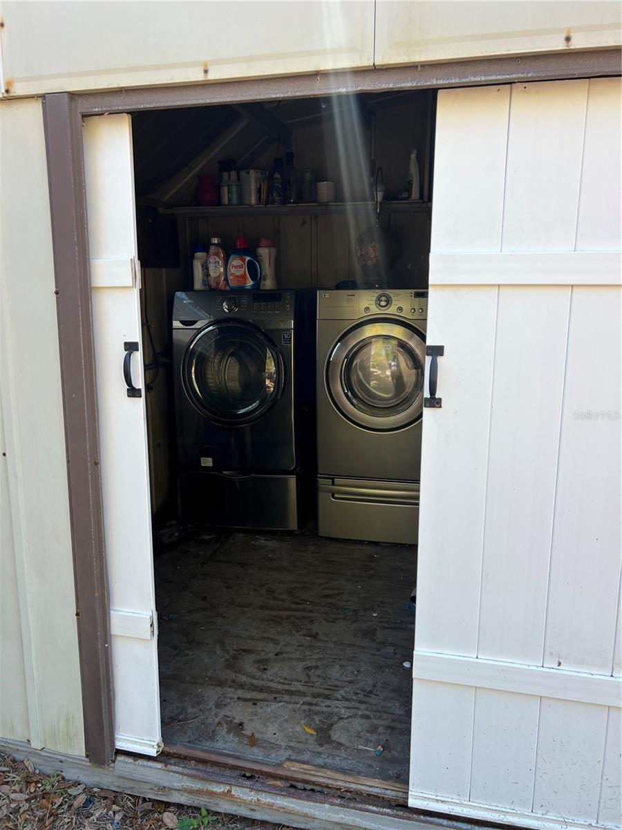 Image 23 of 31 For 14716 63rd Way N