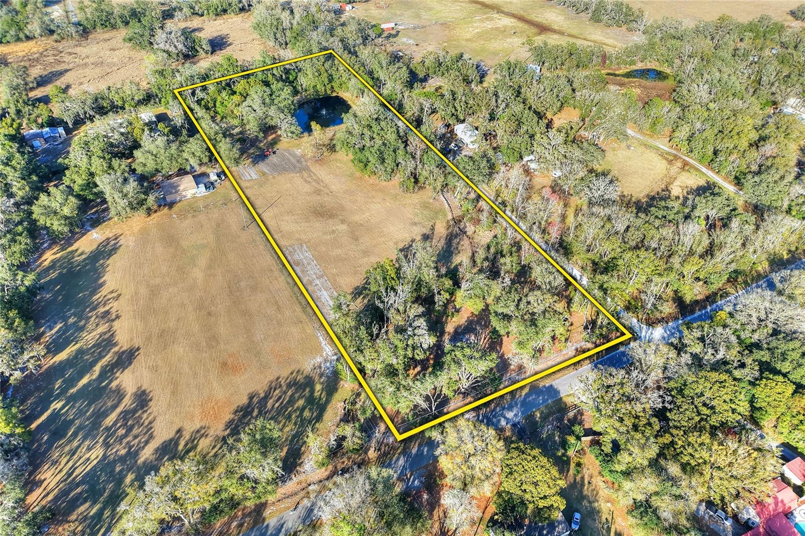 Details for 8602 Back Road, PLANT CITY, FL 33565