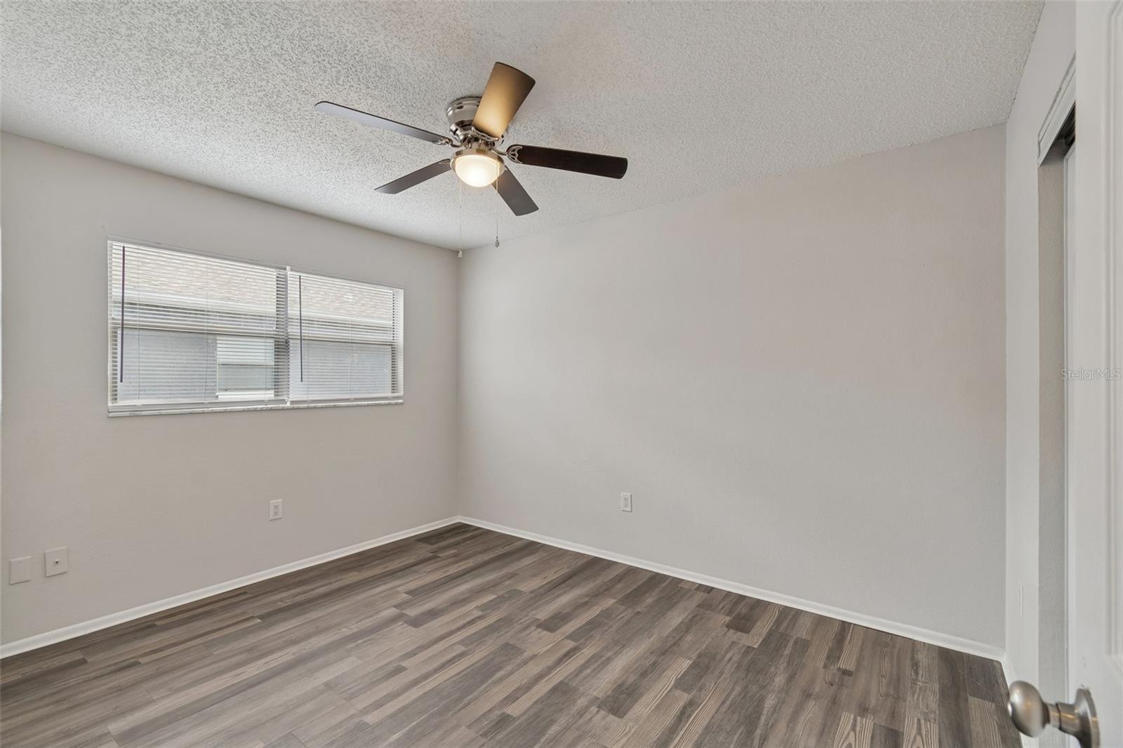 Image 26 of 43 For 12836 Kellywood Circle