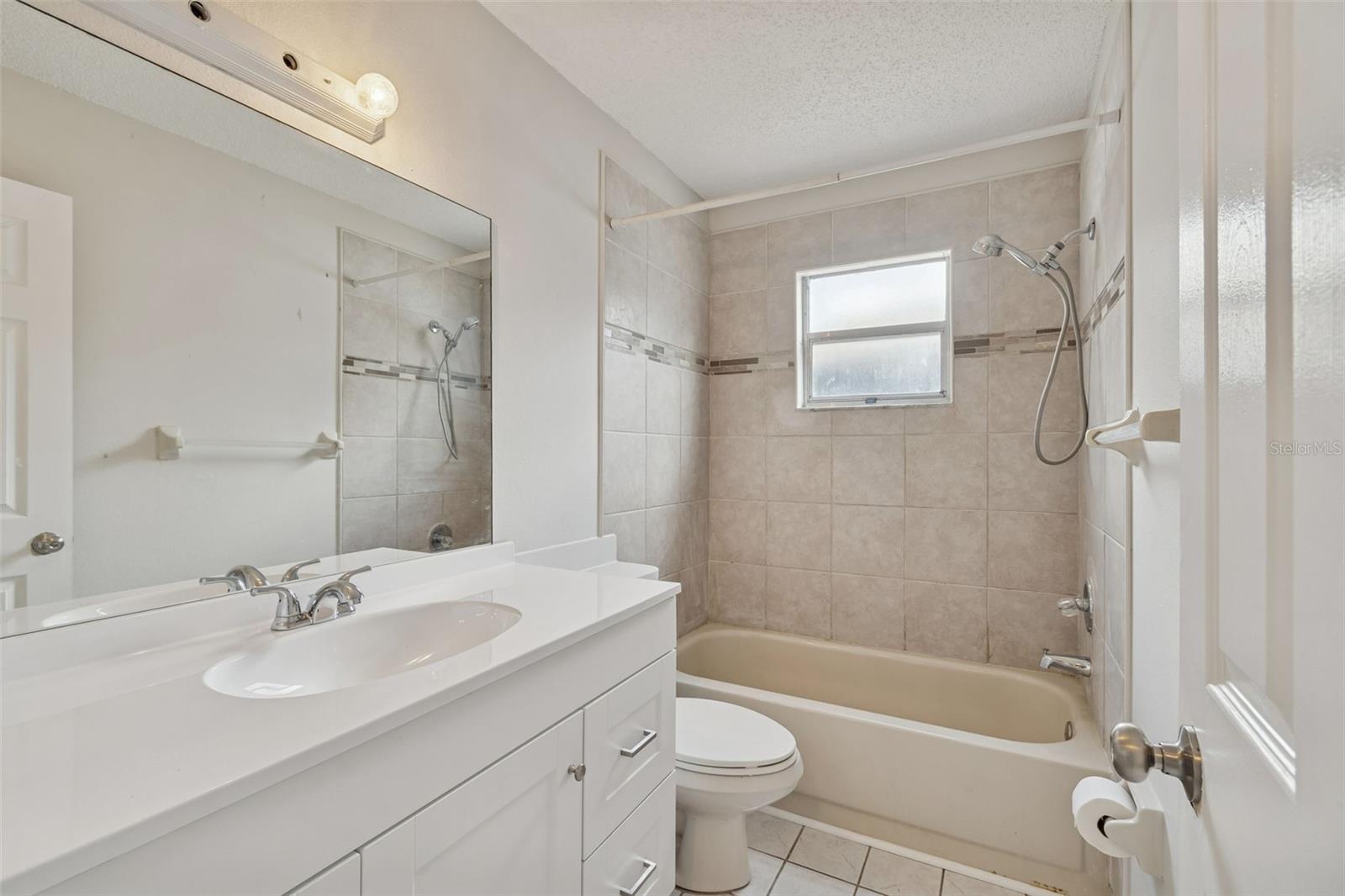 Image 28 of 43 For 12836 Kellywood Circle