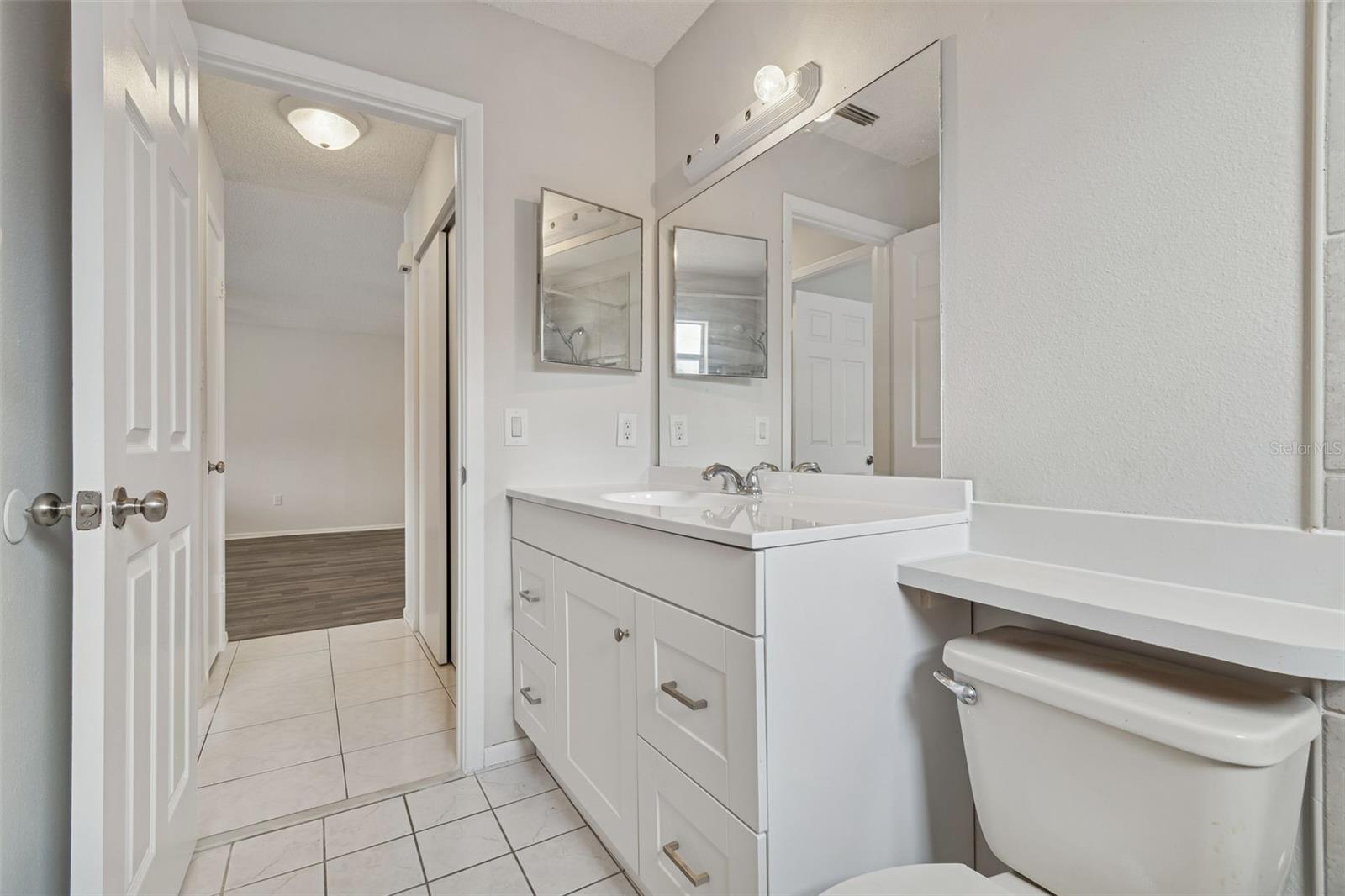 Image 29 of 43 For 12836 Kellywood Circle