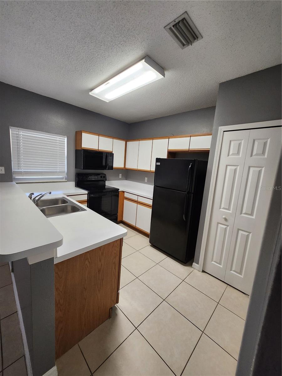 Image 7 of 22 For 30136 Barnaby Lane