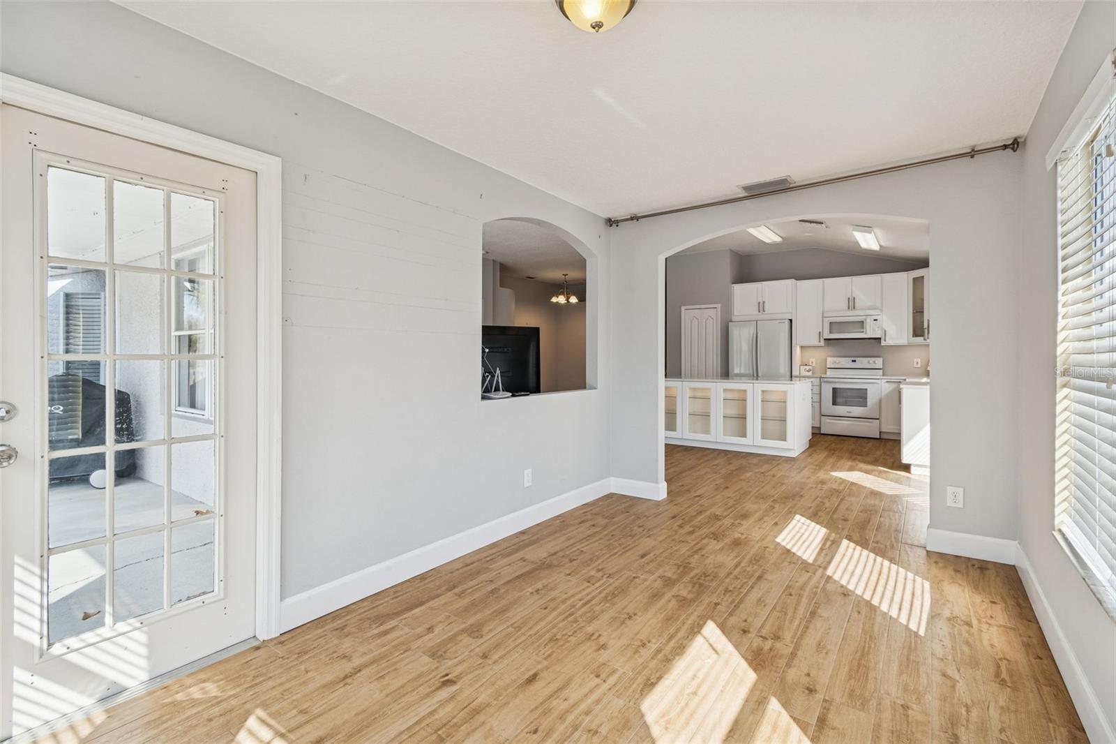 Image 23 of 88 For 19427 Morden Blush Drive