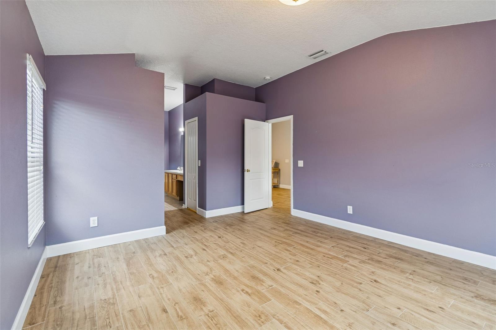 Image 33 of 88 For 19427 Morden Blush Drive