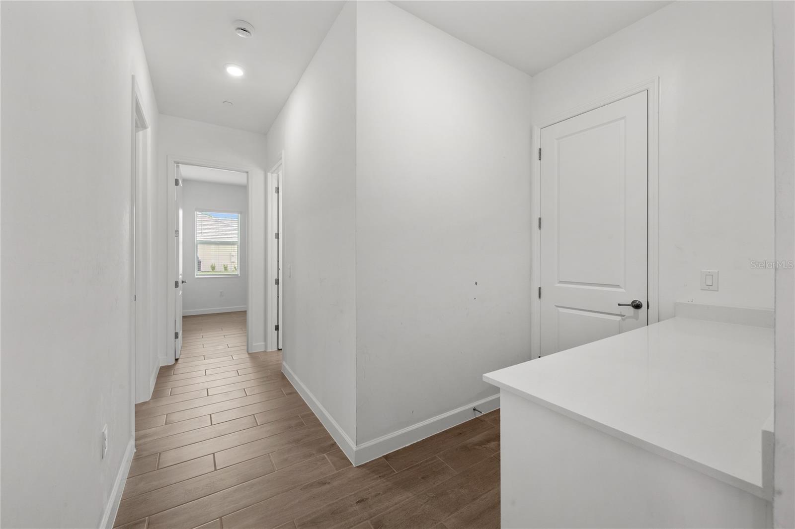 Image 25 of 36 For 19111 Scallop Loop