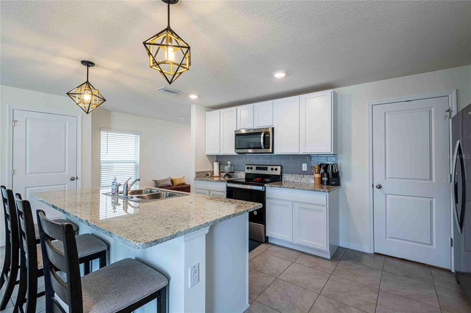 Image 6 of 43 For 12172 Lily Magnolia Lane