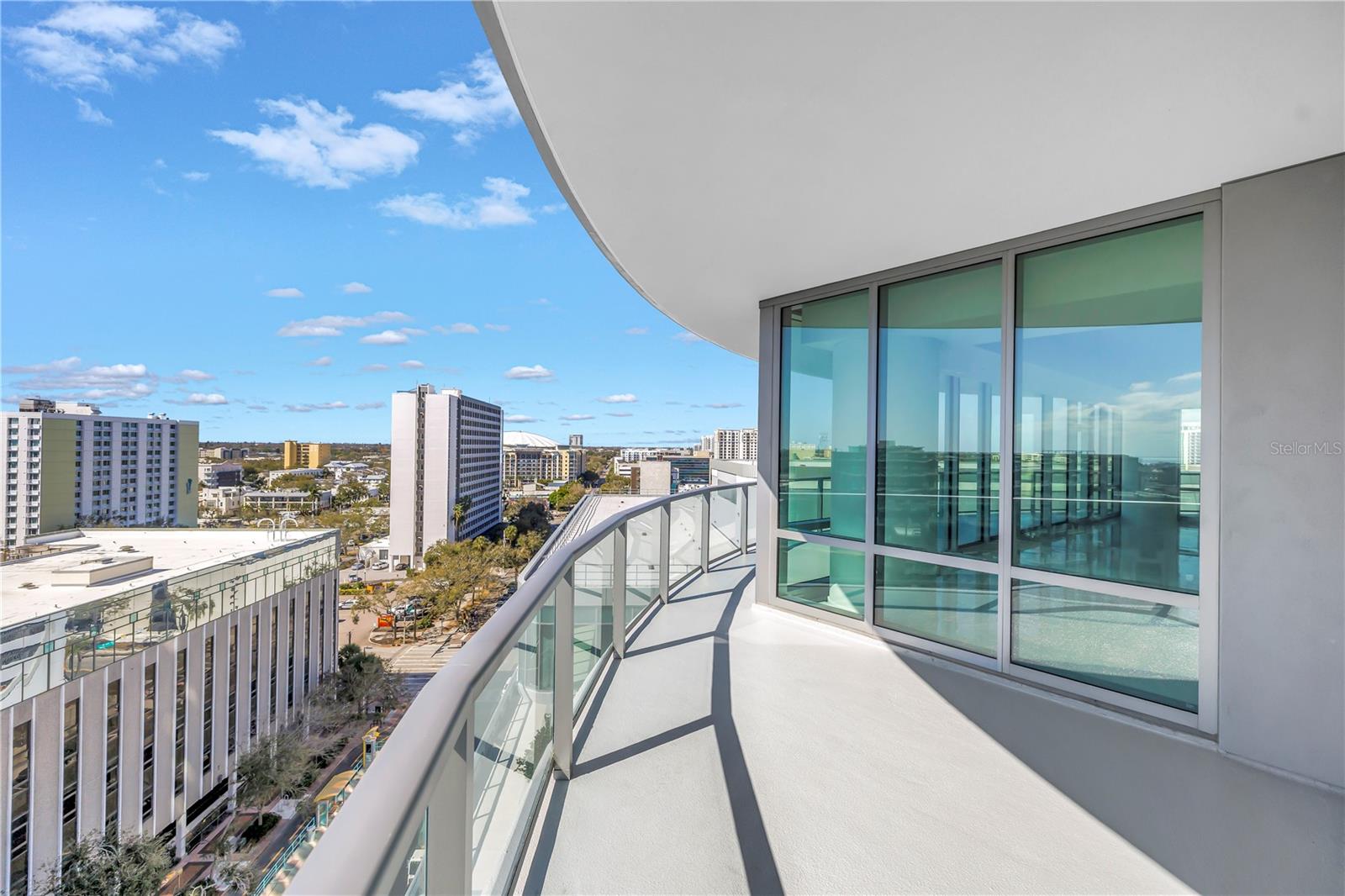 Image 50 of 72 For 400 Central Avenue 1001