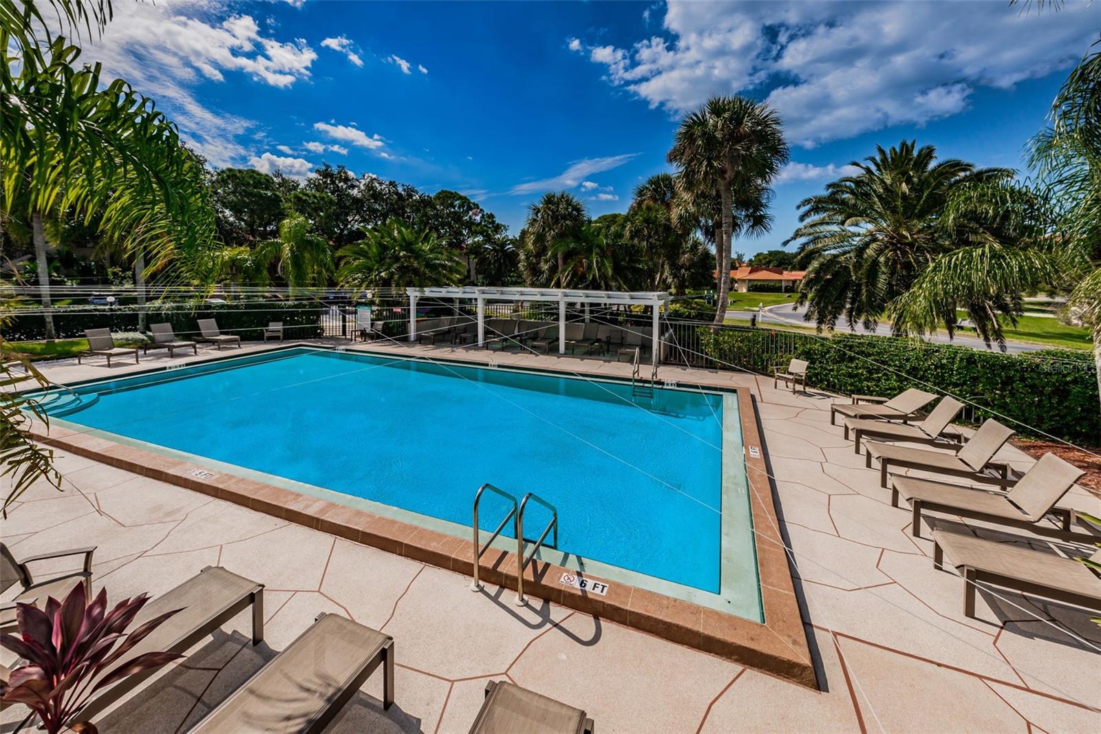 Image 10 of 47 For 1805 Mariner Drive 48